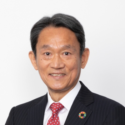 代表取締役社長 / 有冨 英治